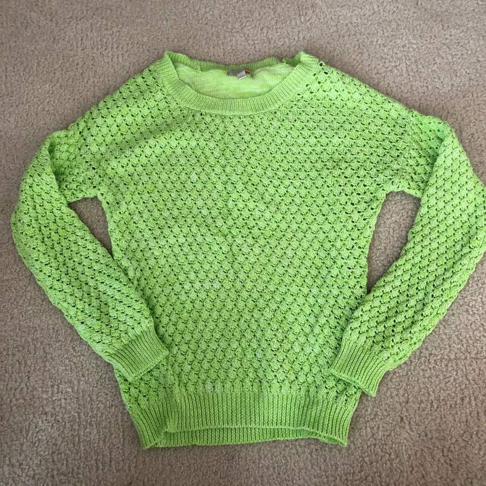 Gianni Bini lime green sweater